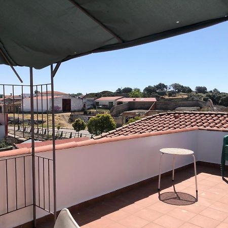 Hostal La Caballeriza Malpartida de Cáceres Esterno foto
